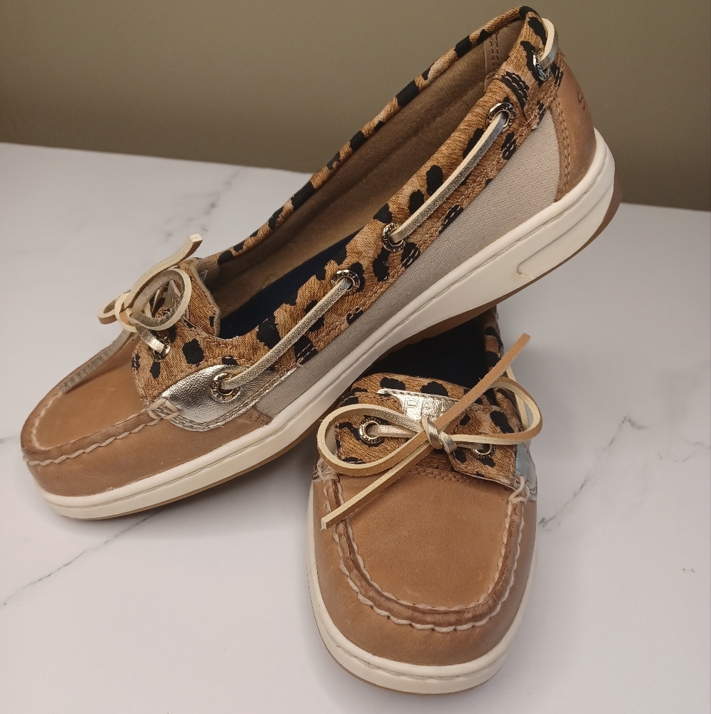 Women's Leopard Print SPERRY Boat Shoes Size 7 EUC
